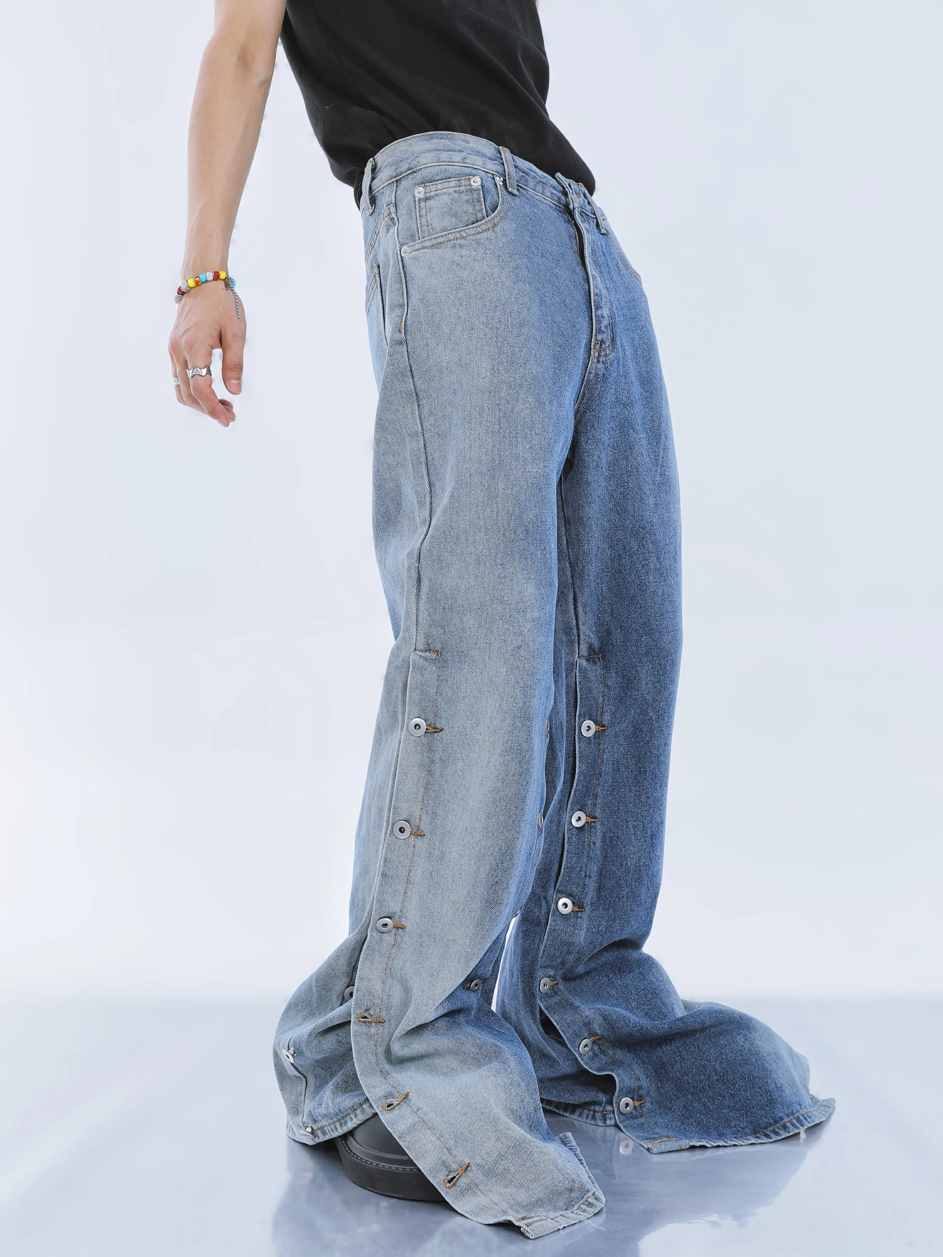 【23s September.】Niche Buttoned Gradient Jeans