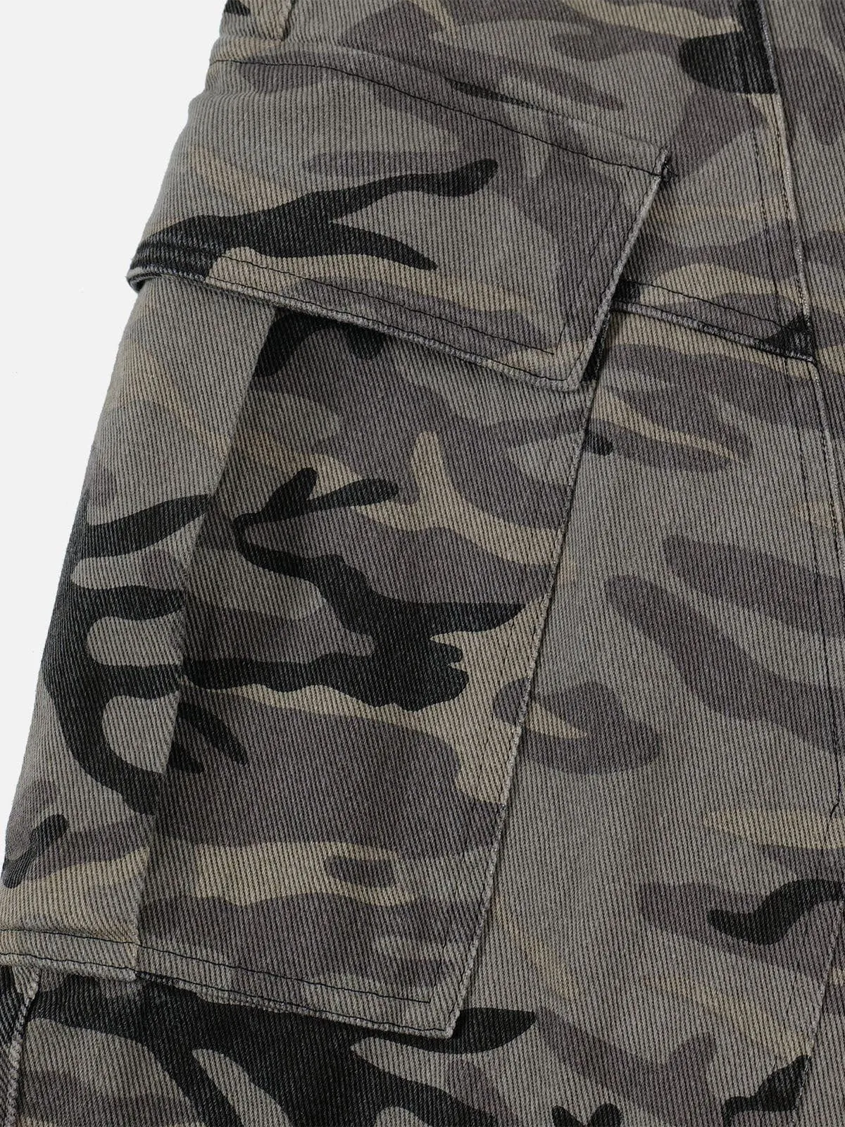 Aelfric Eden Camouflage Barrel Cargo Pants