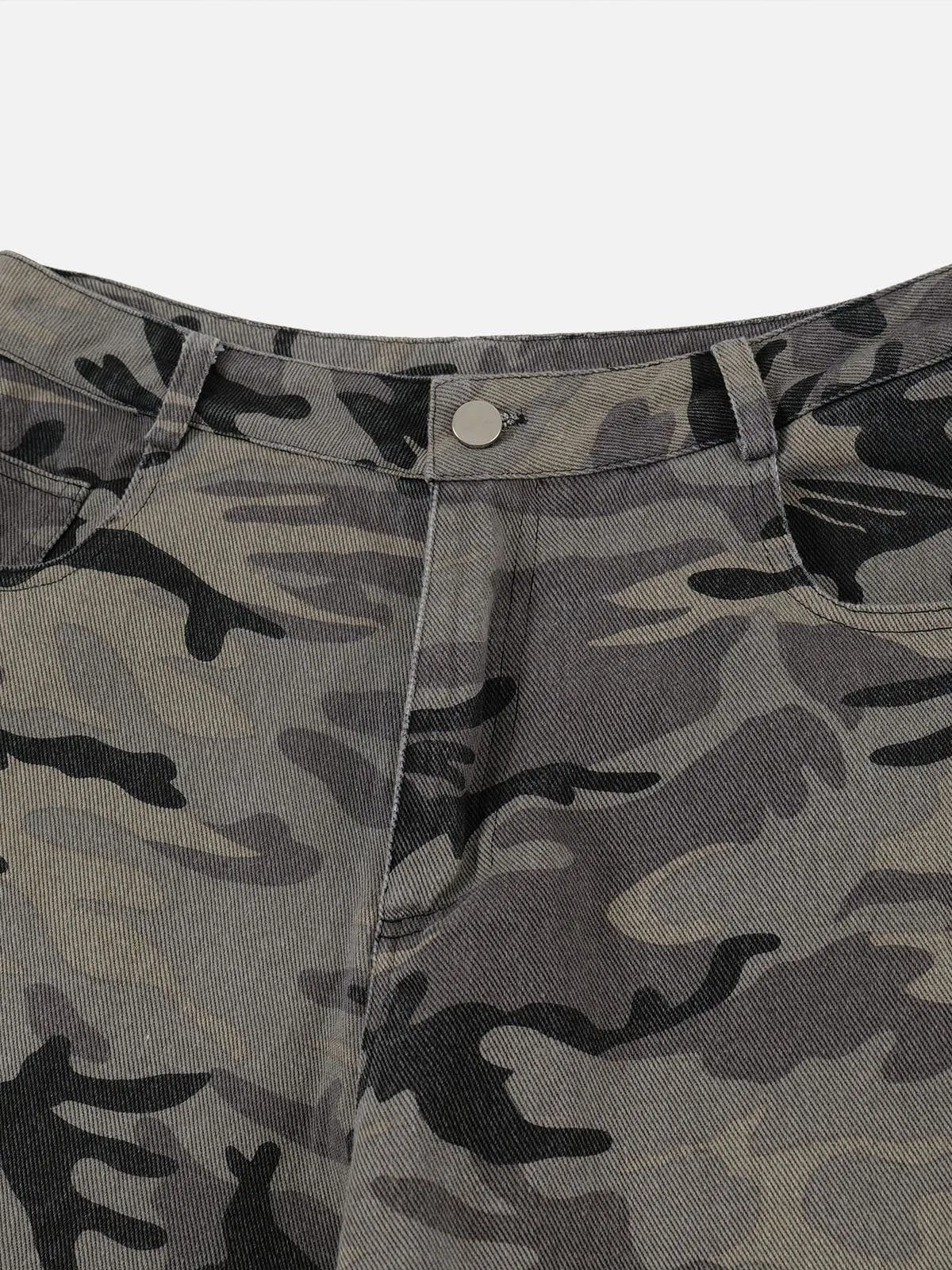 Aelfric Eden Camouflage Barrel Cargo Pants