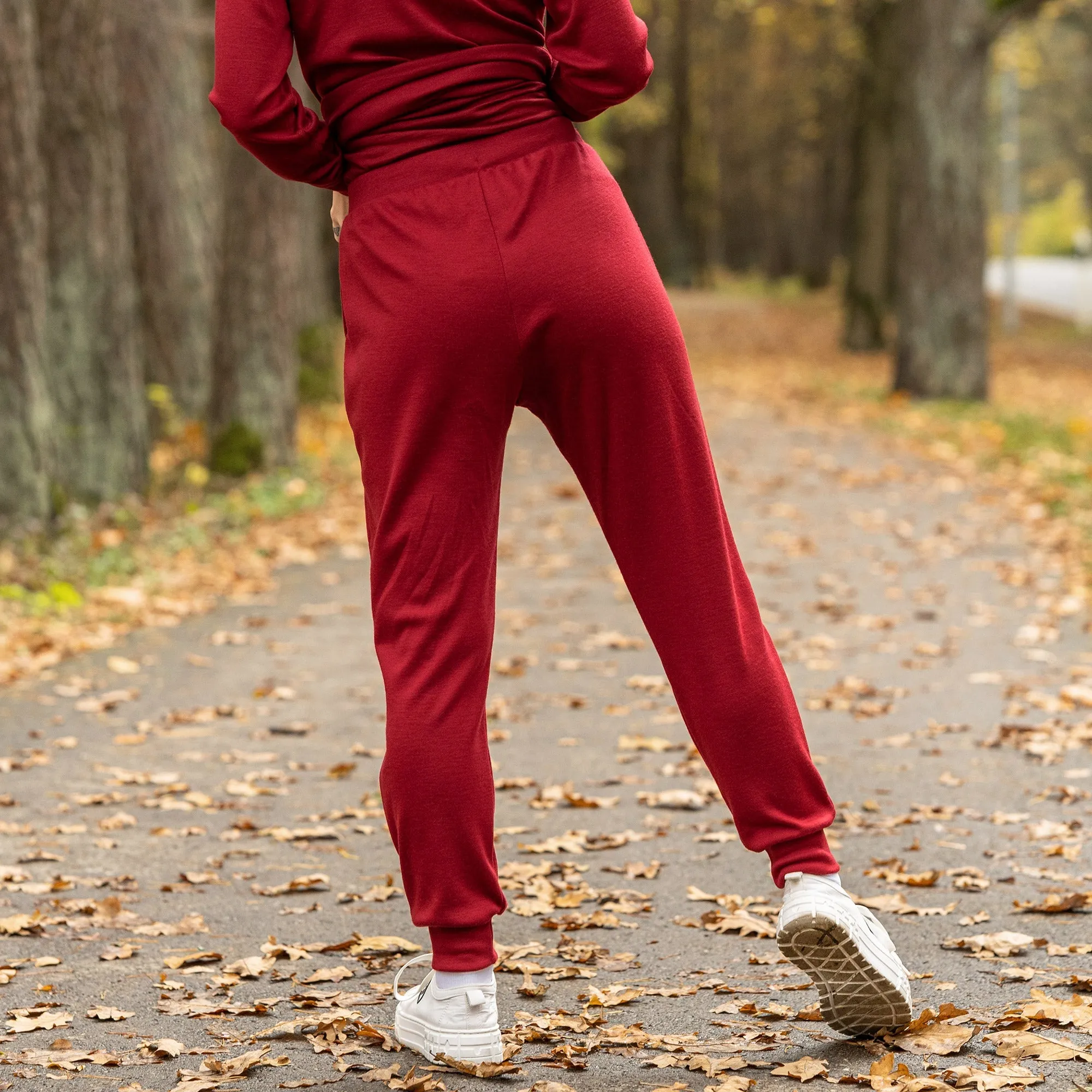 MENIQUE 100% Merino Wool Womens Sweatpants Royal Cherry