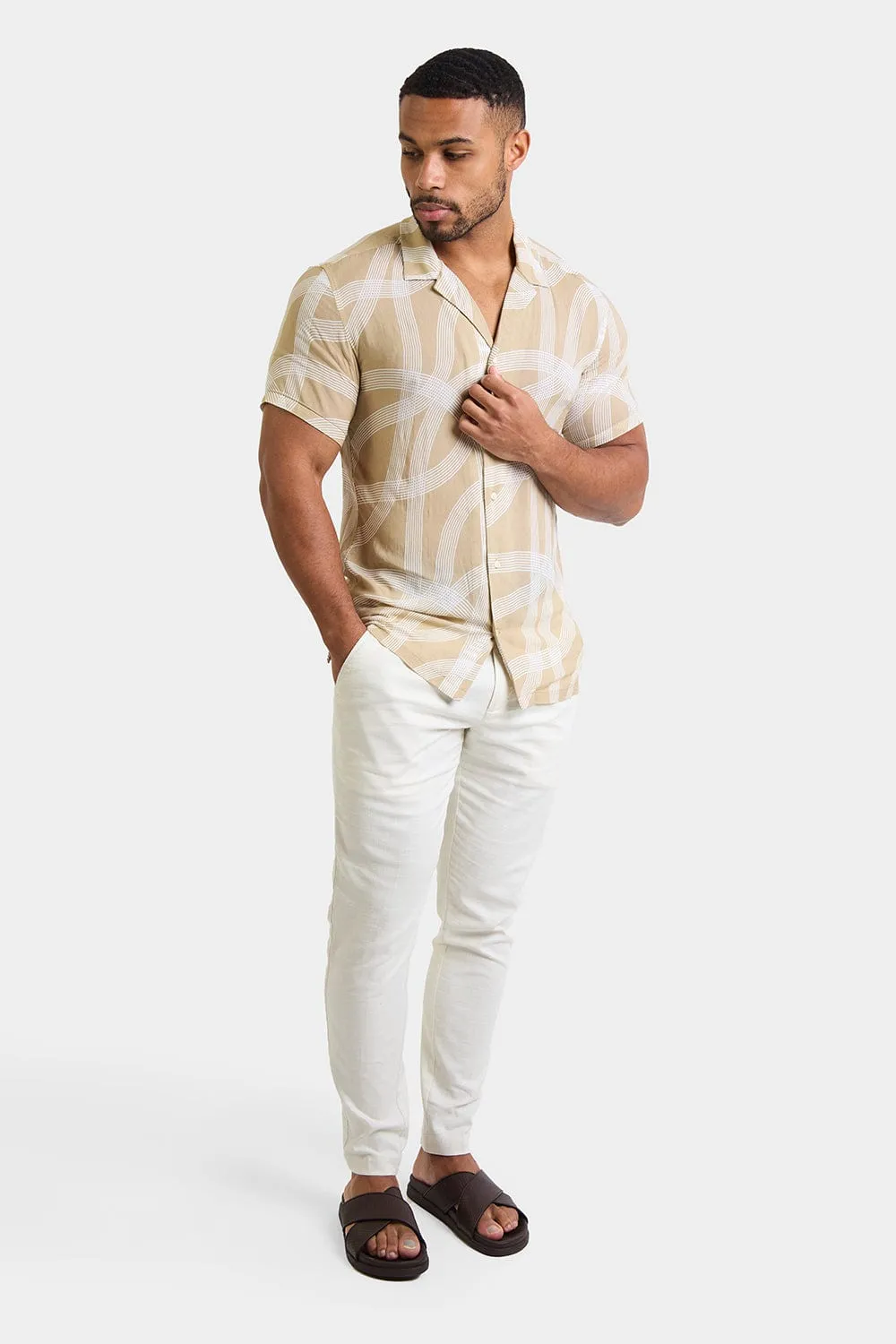 Printed Shirt in Stone Curved Stripe