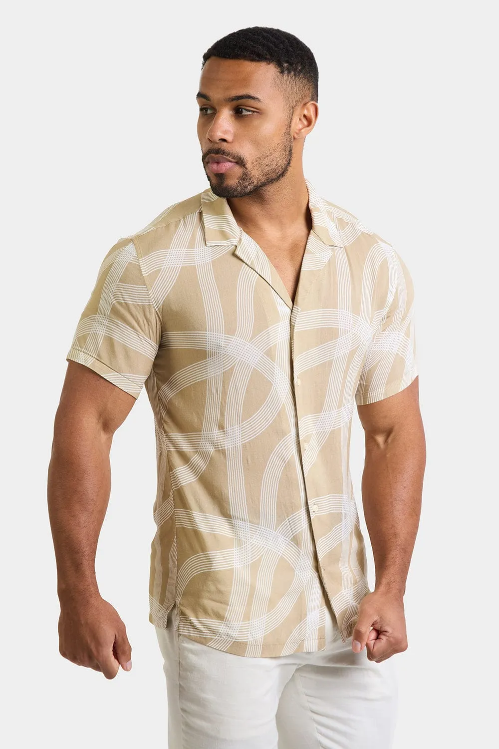 Printed Shirt in Stone Curved Stripe