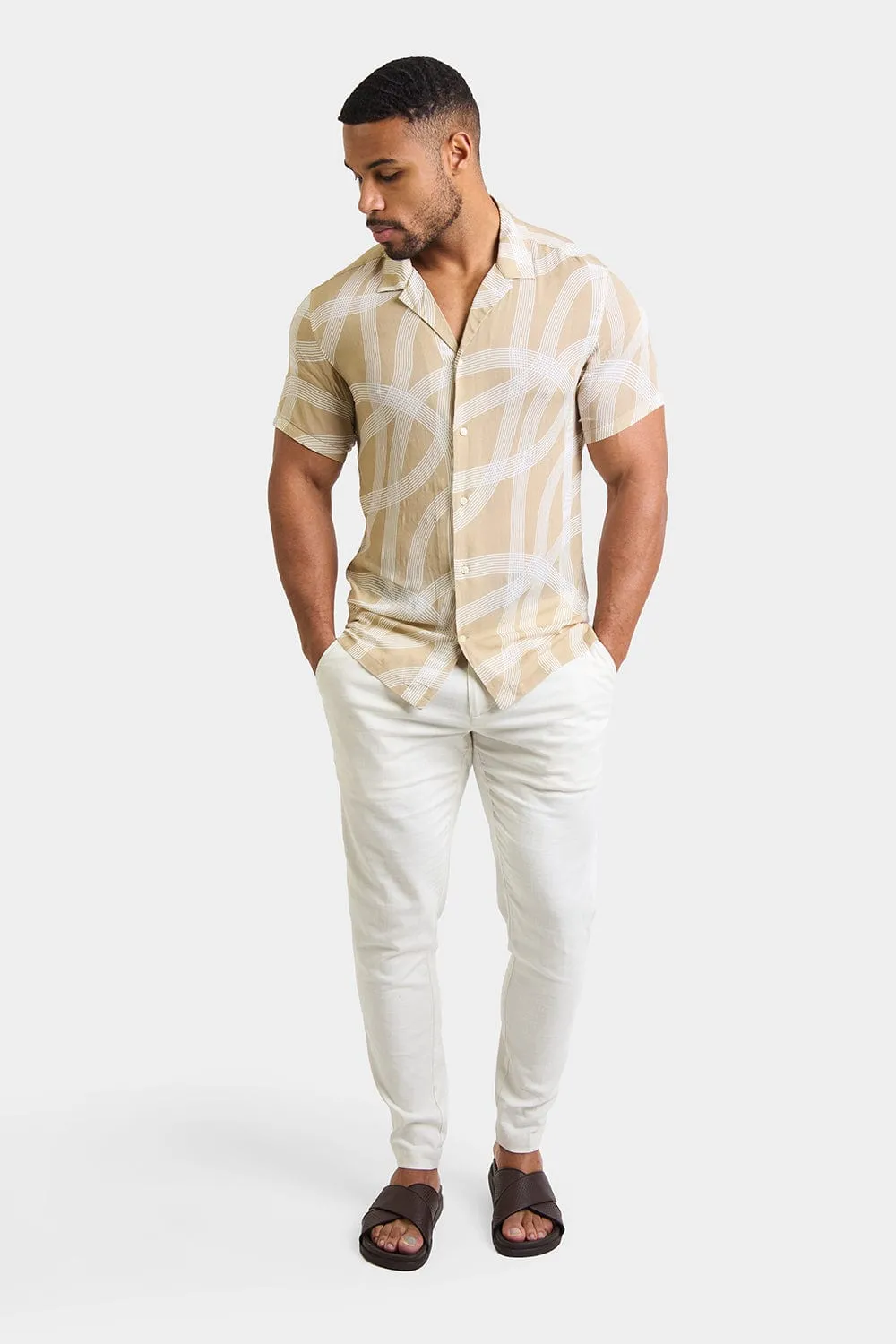 Printed Shirt in Stone Curved Stripe