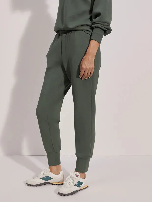 The Slim Cuff Pant 25" in Cilantro